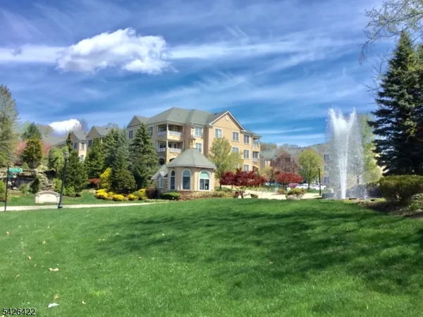 $3,000 | 2112 Clinton Lane, Unit 2112, Rockaway, NJ 07866