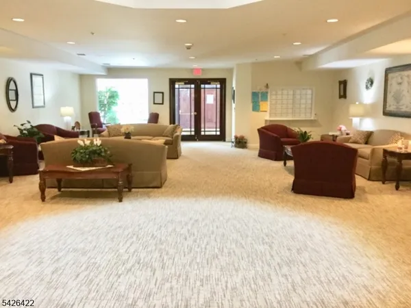 $3,000 | 2112 Clinton Lane, Unit 2112, Rockaway, NJ 07866