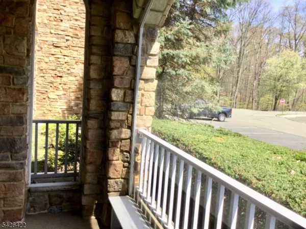$3,000 | 2112 Clinton Lane, Unit 2112, Rockaway, NJ 07866
