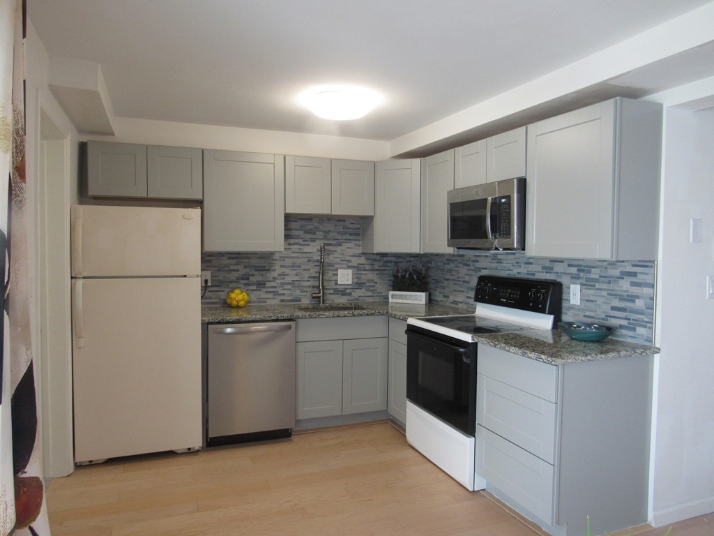 3 Ba Drive, Unit G North Attleboro, MA 02760 - Photo 3 of 20