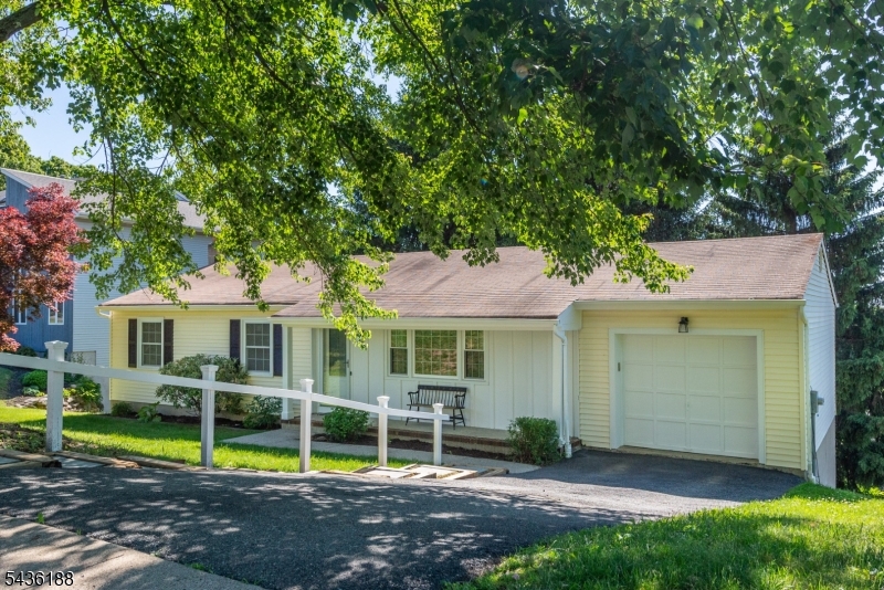 114 Mountain Road Rockaway, NJ 07866 - Photo 5 of 42