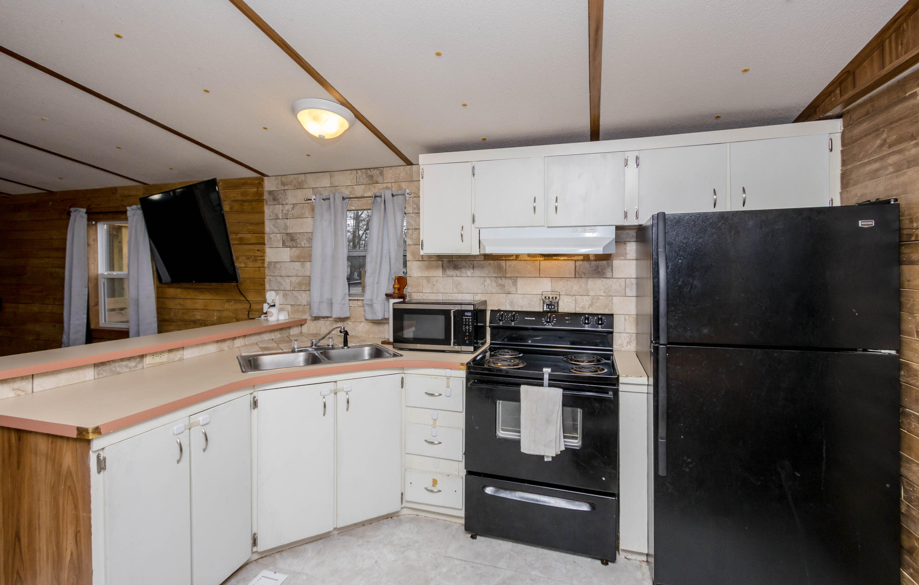 592 Lamkin Road Harlem, GA 30814 - Photo 12 of 40 Kitchen