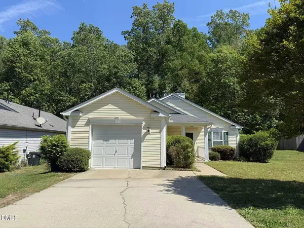 $1,980 | 928 Homestead Park Drive, Apex, NC 27502