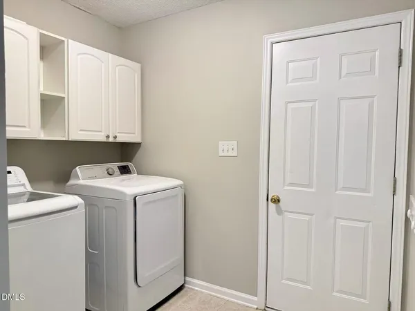 $1,980 | 928 Homestead Park Drive, Apex, NC 27502