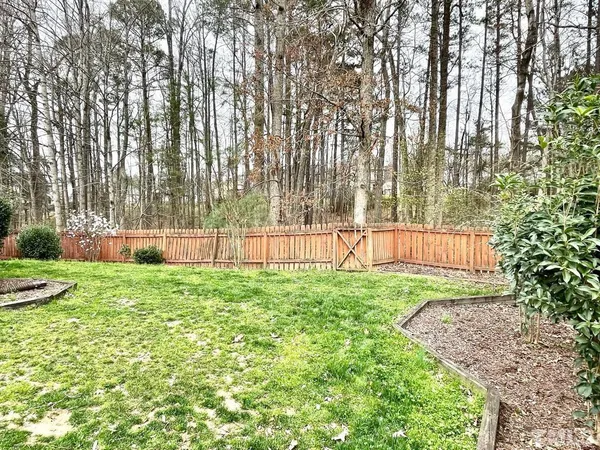 $1,980 | 928 Homestead Park Drive, Apex, NC 27502