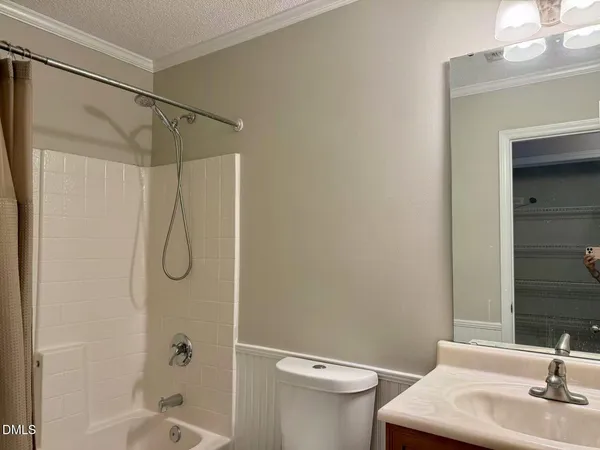 $1,980 | 928 Homestead Park Drive, Apex, NC 27502