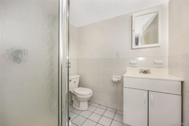 $1,999,000 | 76-27 175th Street | Hillcrest