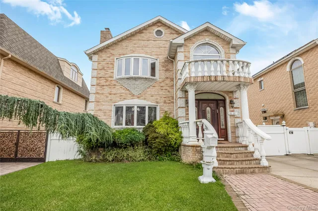 $1,999,000 | 76-27 175th Street | Hillcrest