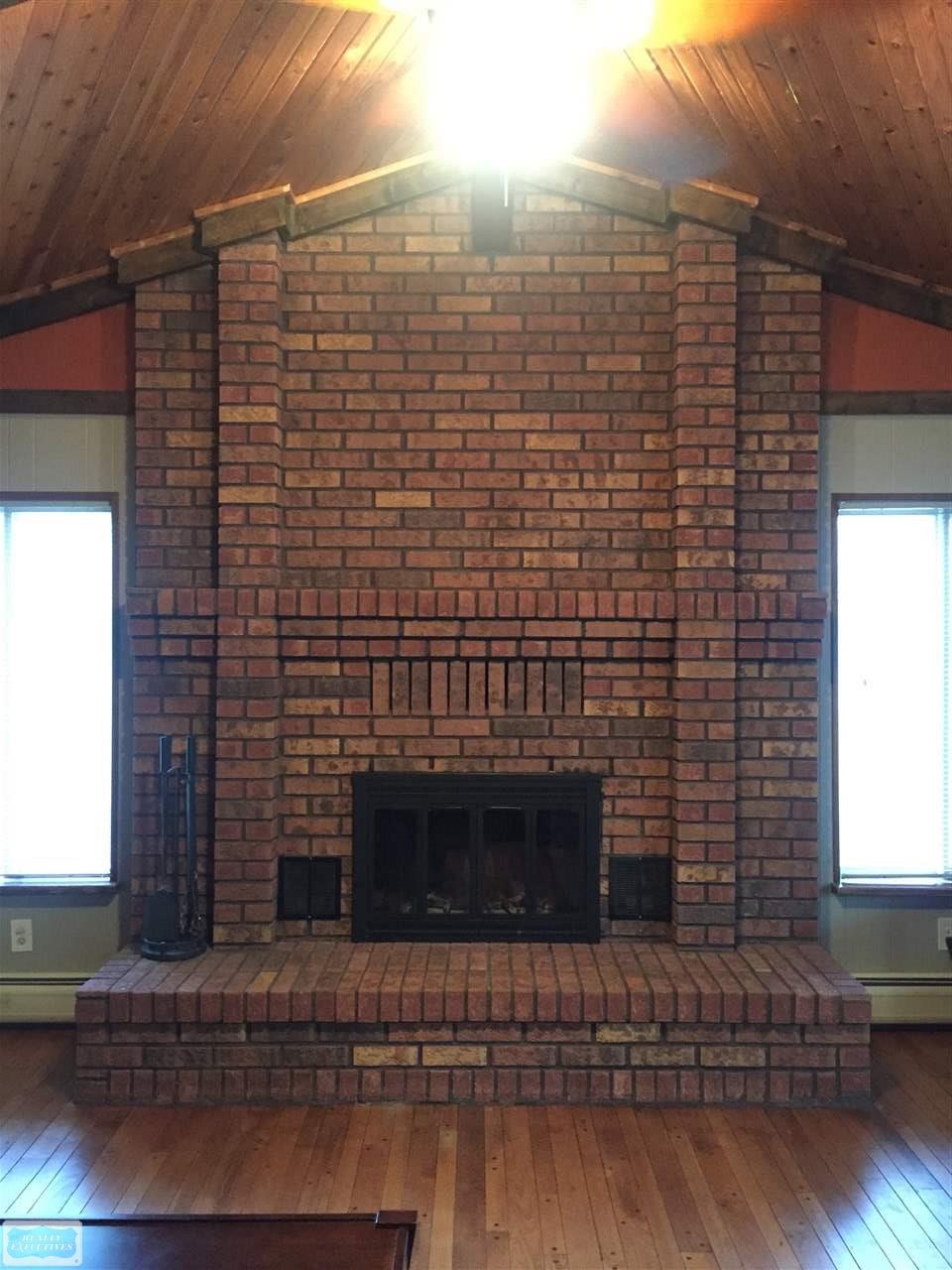 49212 Fairchild Road Macomb, MI 48042 - Photo 14 of 30 31318472-13.JPG