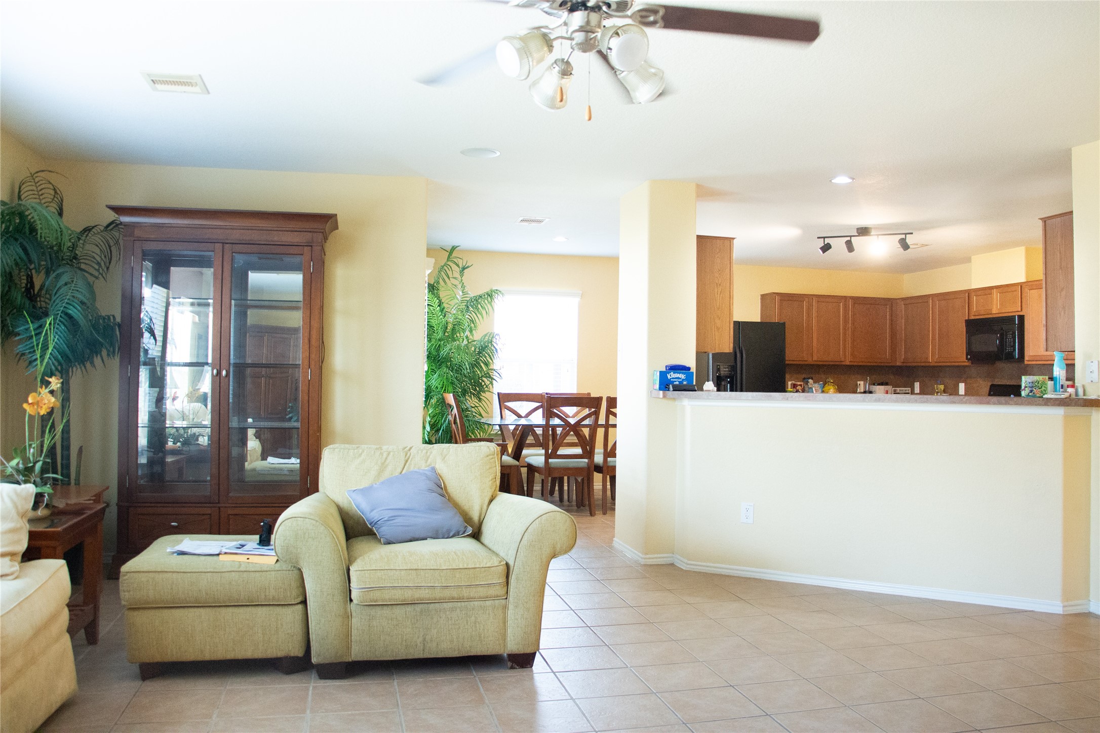 20403 Shire Ridge Lane Humble, TX 77338 - Photo 6 of 30 a living room with furniture and a large window