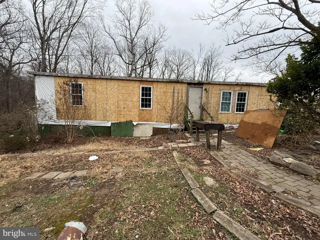 $69,900 | 724 Western Lane, Front Royal, VA 22630