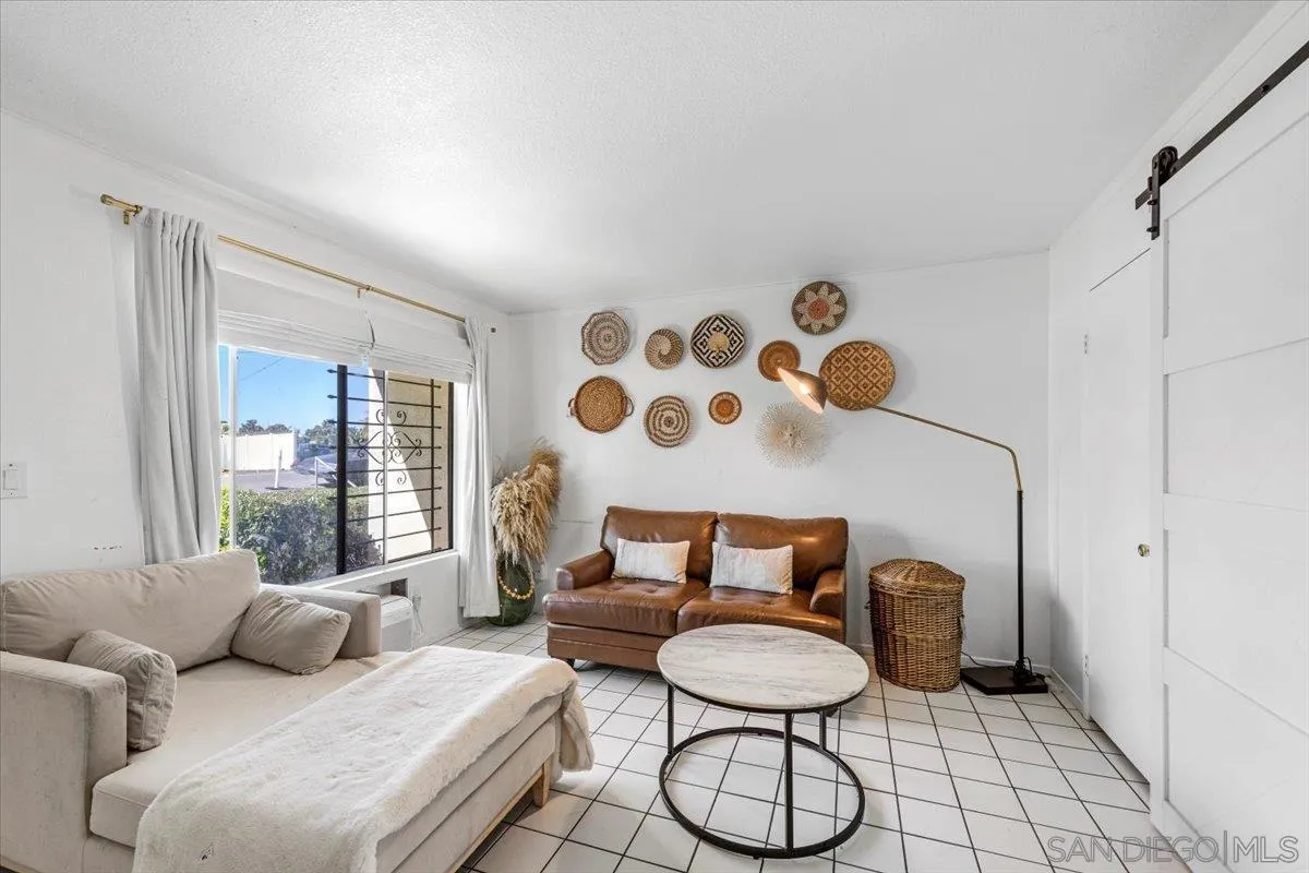 2127 Berry Street Lemon Grove, CA 91945 - Photo 7 of 25