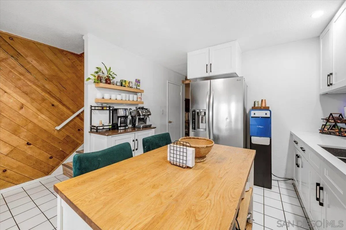 2127 Berry Street Lemon Grove, CA 91945 - Photo 10 of 25