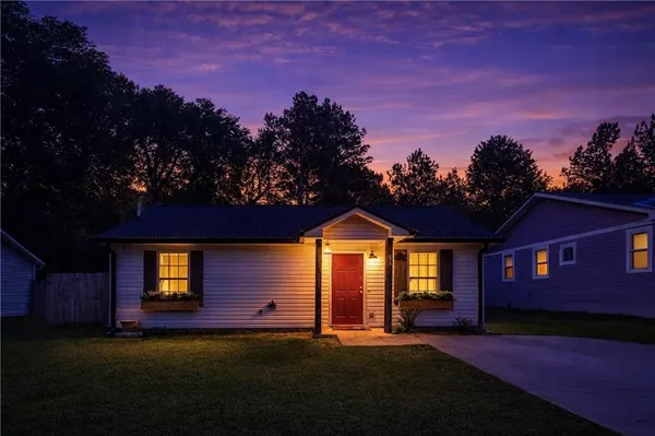 $195,000 | 54 Taylorsville Road, Aragon, GA 30104