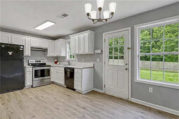 $195,000 | 54 Taylorsville Road, Aragon, GA 30104