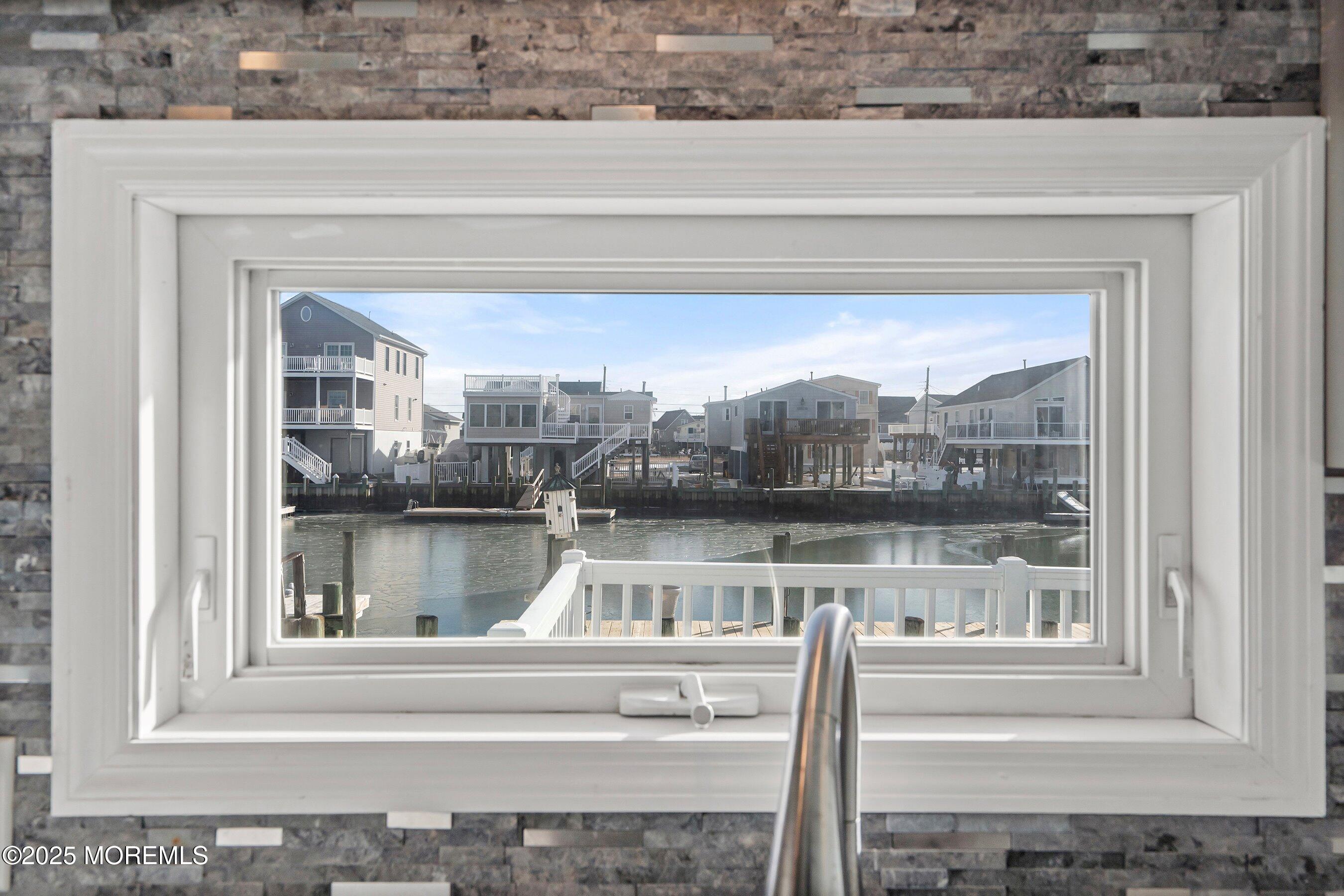 202 Heron Road Tuckerton, NJ 08087 - Photo 18 of 28 24-Sink View