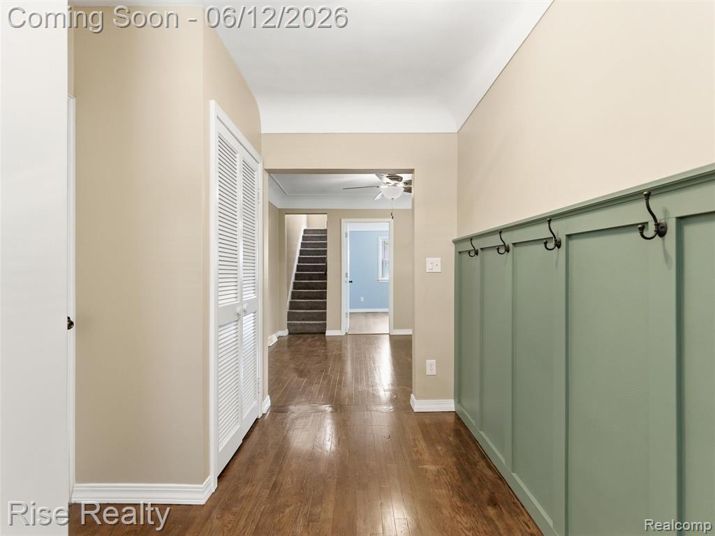 2449 North Genesee Road Burton, MI 48509 - Photo 5 of 40