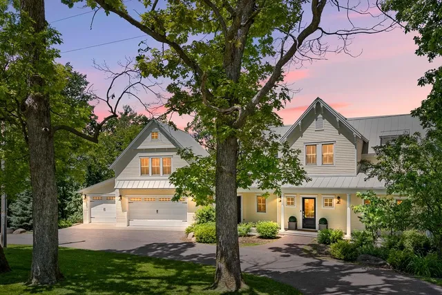 $2,049,000 | W2004 Tuleta Hill Road, Markesan, WI 53946