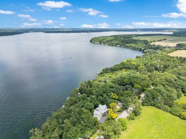 $2,049,000 | W2004 Tuleta Hill Road, Markesan, WI 53946