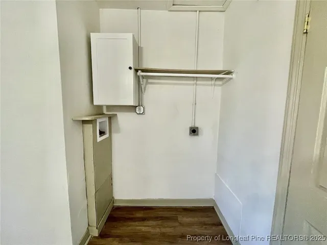 a view of walk in closet