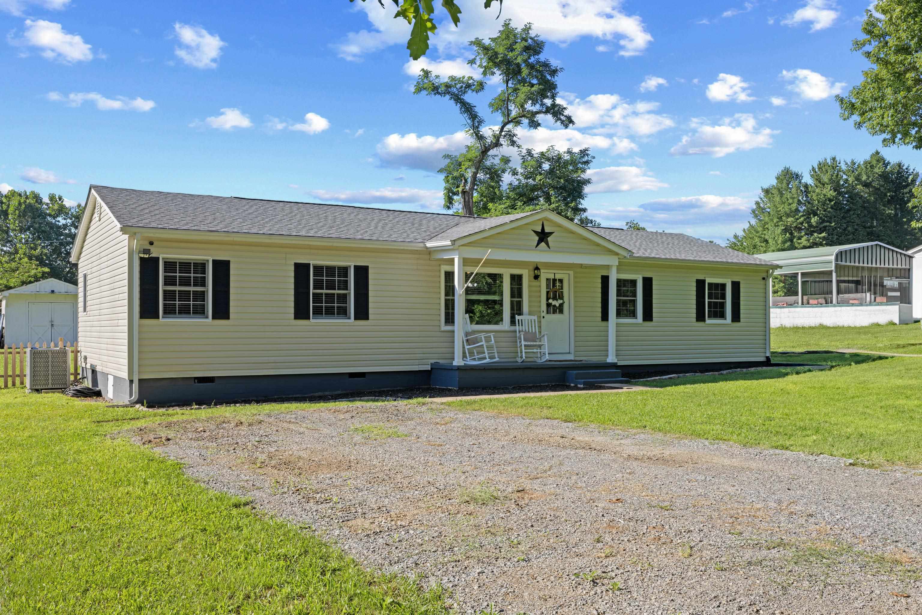 440 Dry Branch Road Churchville, VA 24421 - Photo 4 of 59