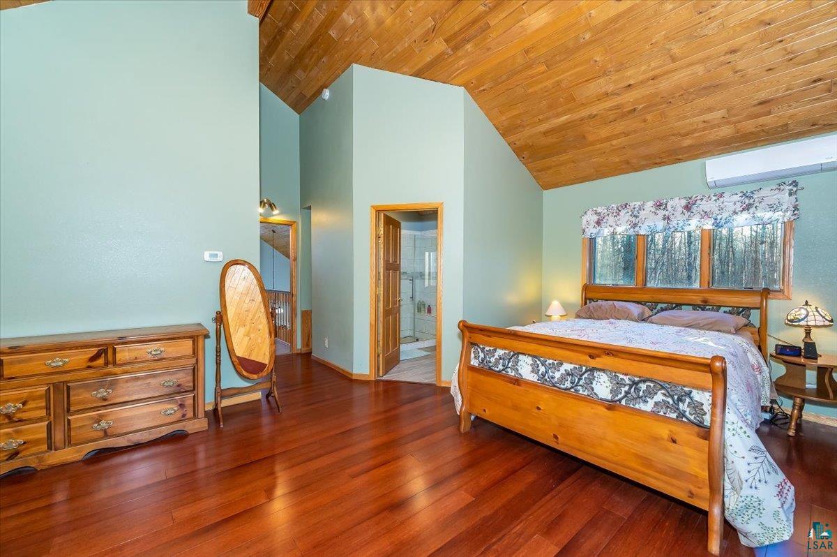 7066 Heine Road Cloquet, MN 55720 - Photo 22 of 35 Master Bedroom