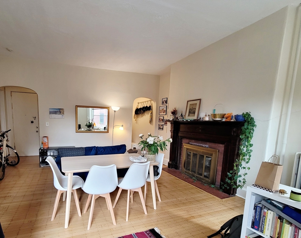 501 Beacon Street, Unit 7 Boston, MA 02215 - Photo 3 of 10