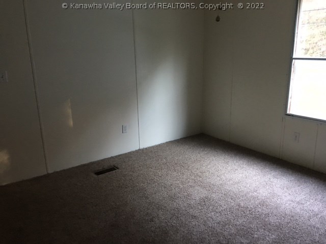 886 Gabe Road Clendenin, WV 25045 - Photo 19 of 30 Gallery Image 19