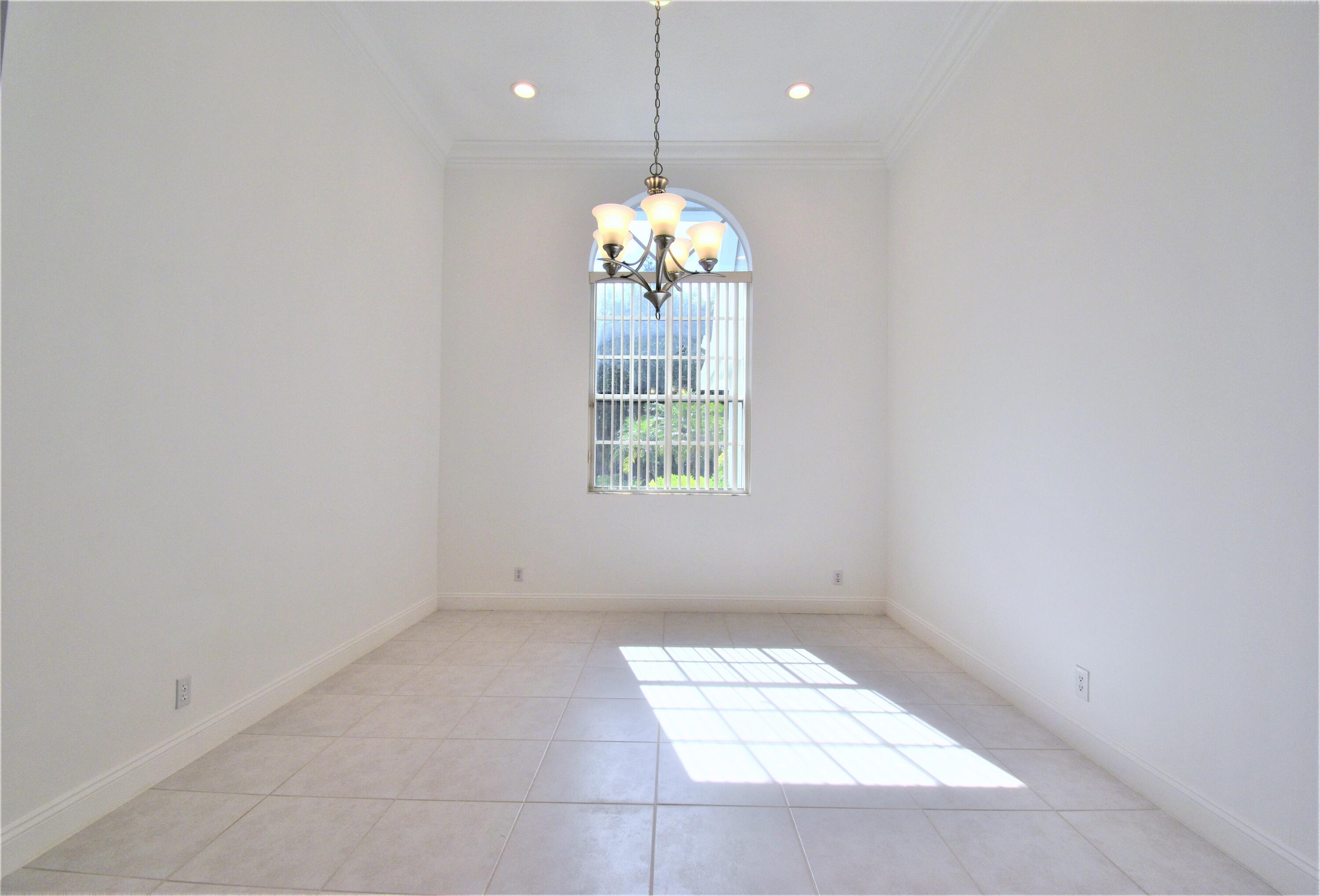 7670 La Corniche Circle Boca Raton, FL 33433 - Photo 12 of 64 DSC_0674