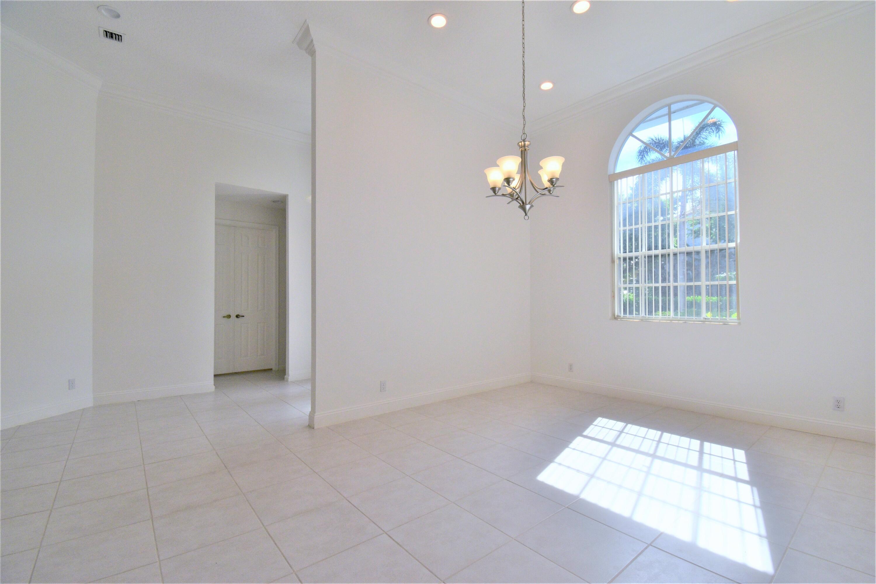 7670 La Corniche Circle Boca Raton, FL 33433 - Photo 13 of 64 DSC_0675