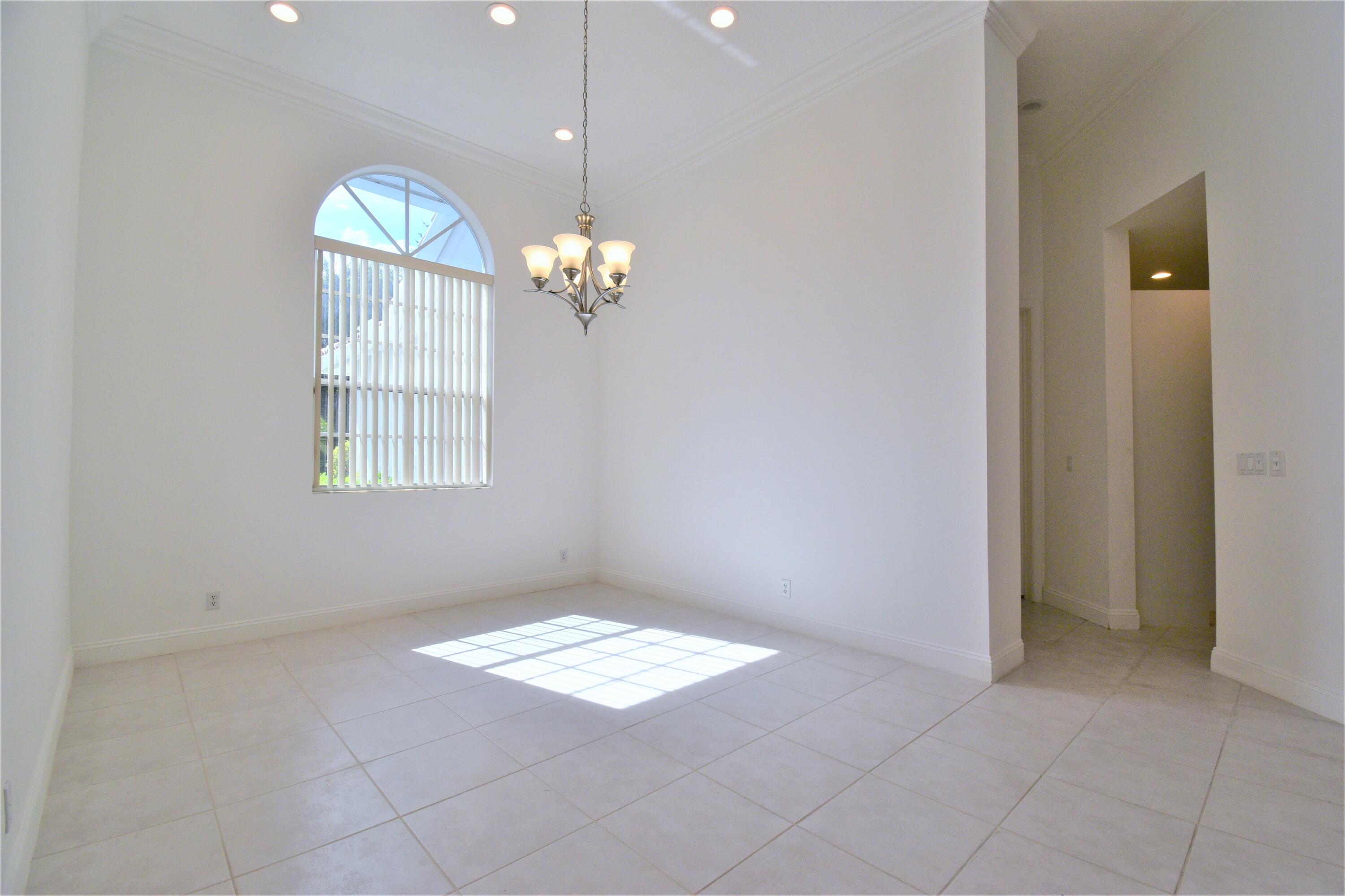 7670 La Corniche Circle Boca Raton, FL 33433 - Photo 14 of 64 DSC_0677