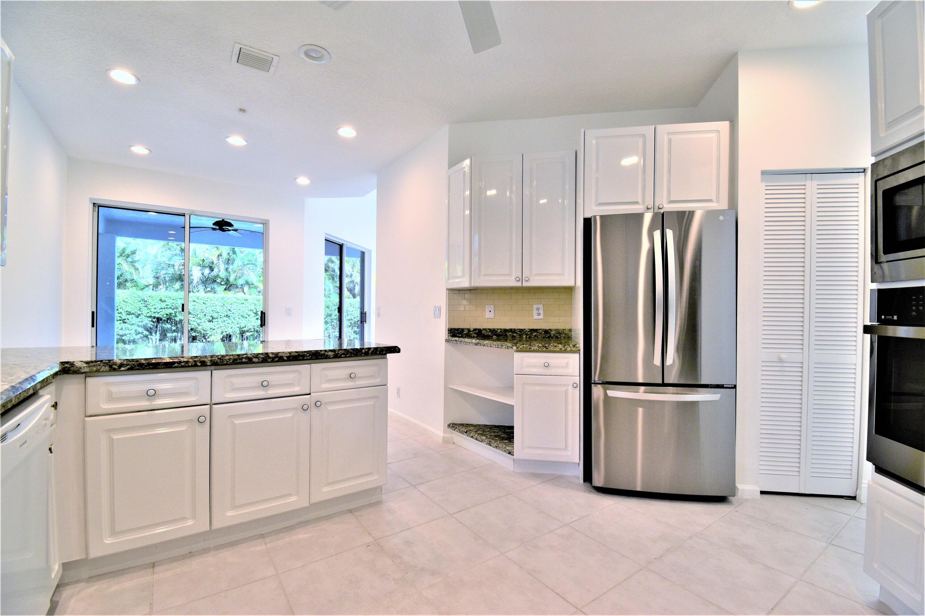 7670 La Corniche Circle Boca Raton, FL 33433 - Photo 20 of 64 DSC_0683 (2)