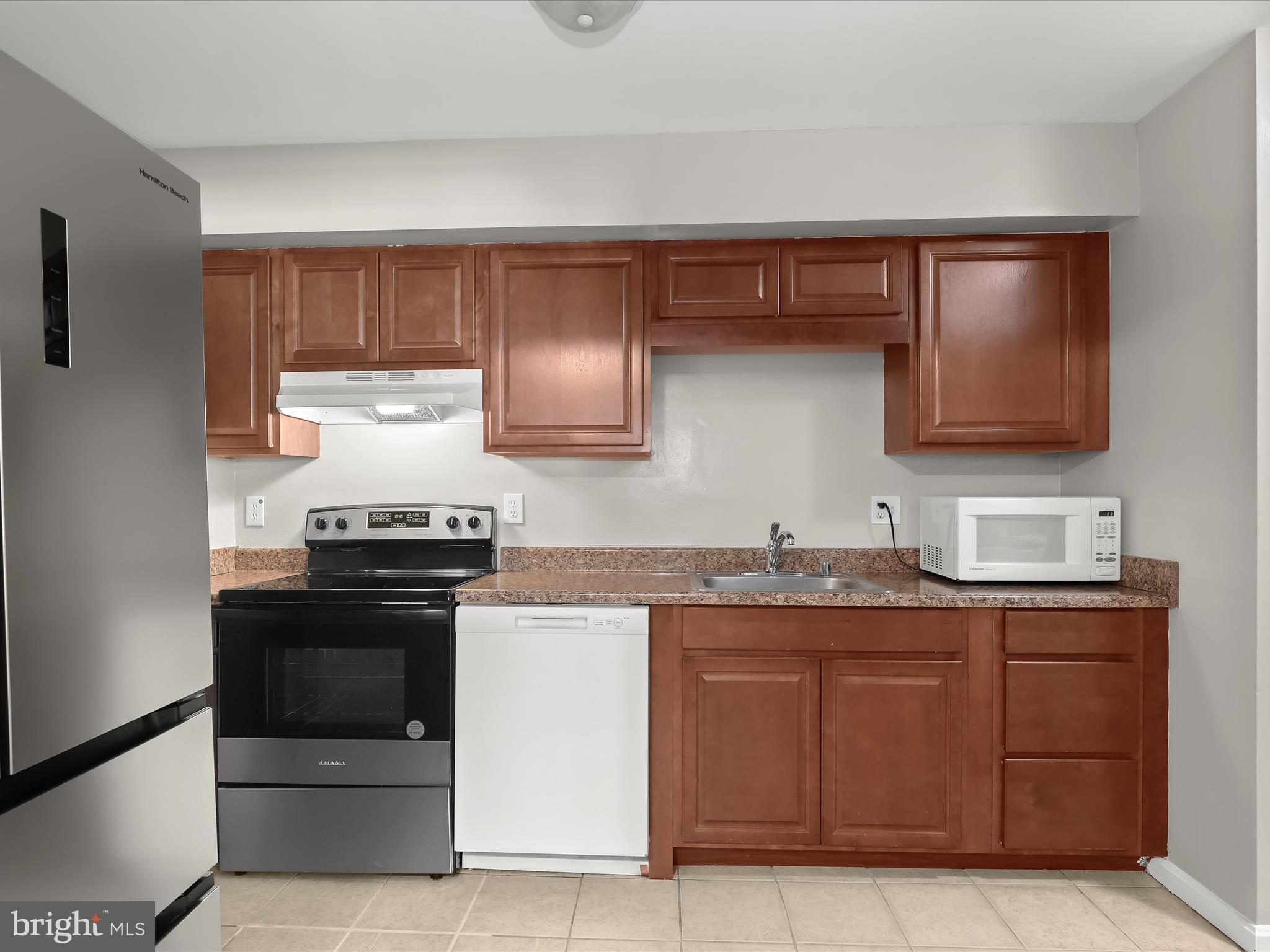 9075 North Laurel Road, Unit G Laurel, MD 20723 - Photo 9 of 28 Kitchen
