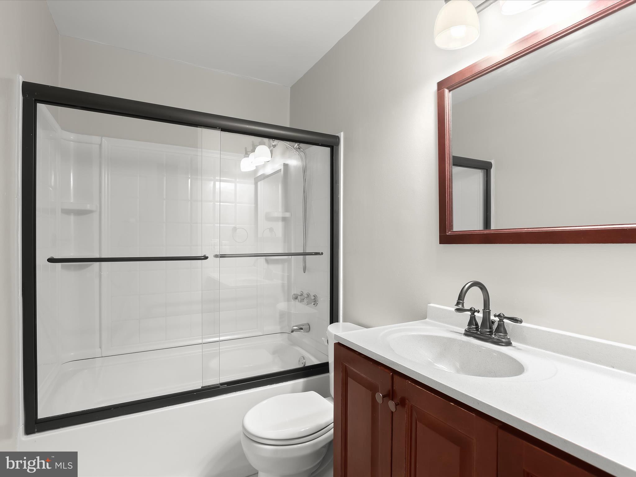 9075 North Laurel Road, Unit G Laurel, MD 20723 - Photo 19 of 28 Upper Level Bath