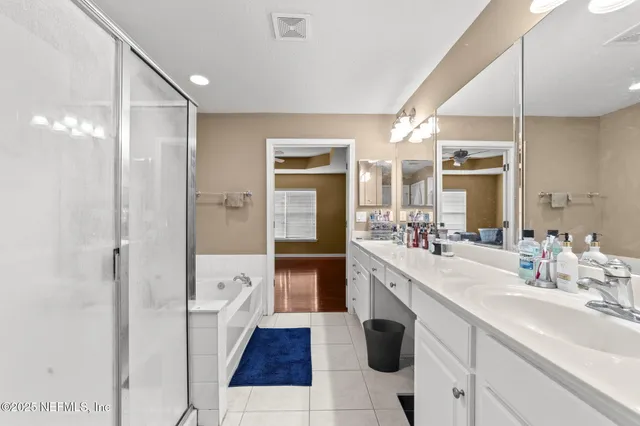 $330,000 | 6488 White Flower Court, Jacksonville, FL 32258