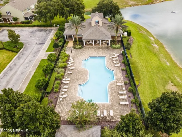 $330,000 | 6488 White Flower Court, Jacksonville, FL 32258