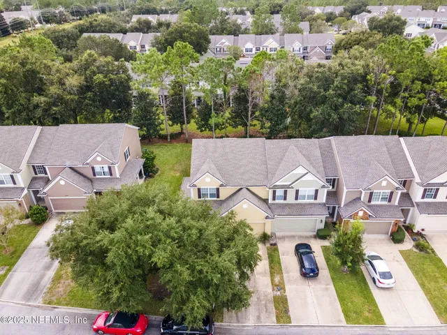 $330,000 | 6488 White Flower Court, Jacksonville, FL 32258