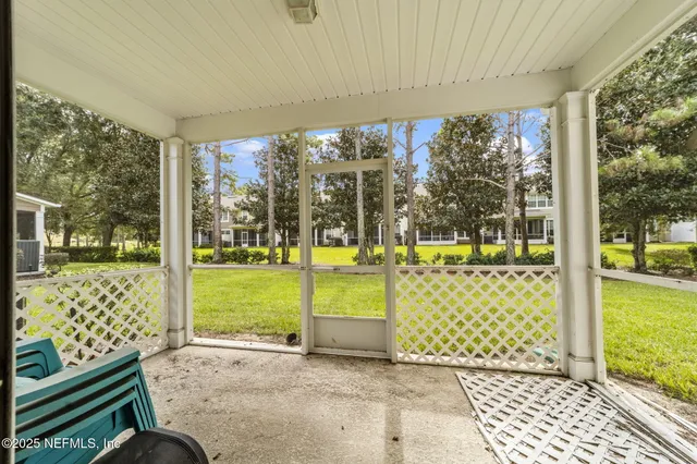 $330,000 | 6488 White Flower Court, Jacksonville, FL 32258