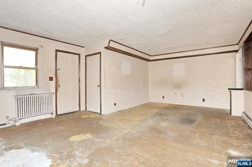 325 New Bridge Road Bergenfield, NJ 07621 - Photo 40 of 50 a view of an empty room