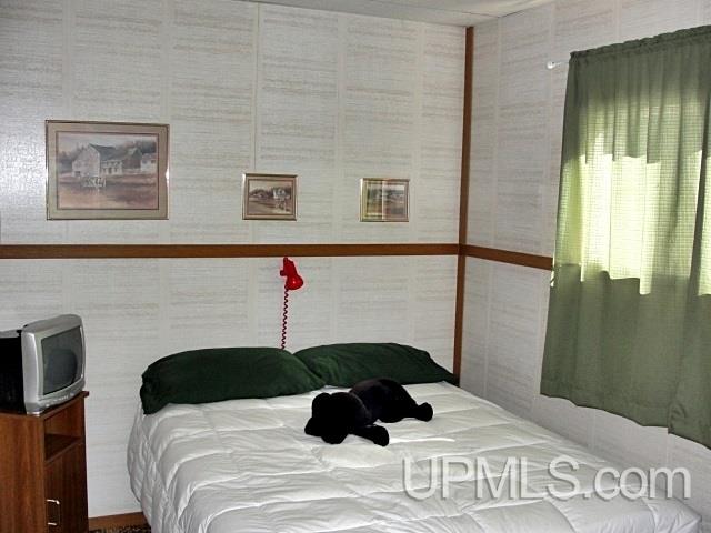 N17068 Roth Lane Pembine, WI 54156 - Photo 7 of 30 Gallery Image 7