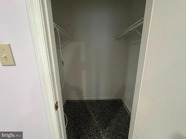 $2,299 | 8956 Milroy Court, Manassas, VA 20110