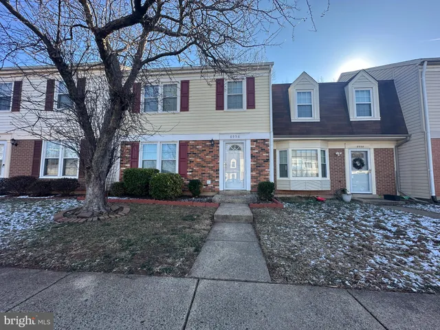 $2,299 | 8956 Milroy Court, Manassas, VA 20110