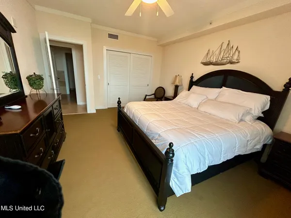 $2,745 | 2060 Beach Boulevard, Unit 901, Biloxi, MS 39531