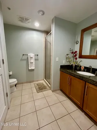 $2,745 | 2060 Beach Boulevard, Unit 901, Biloxi, MS 39531