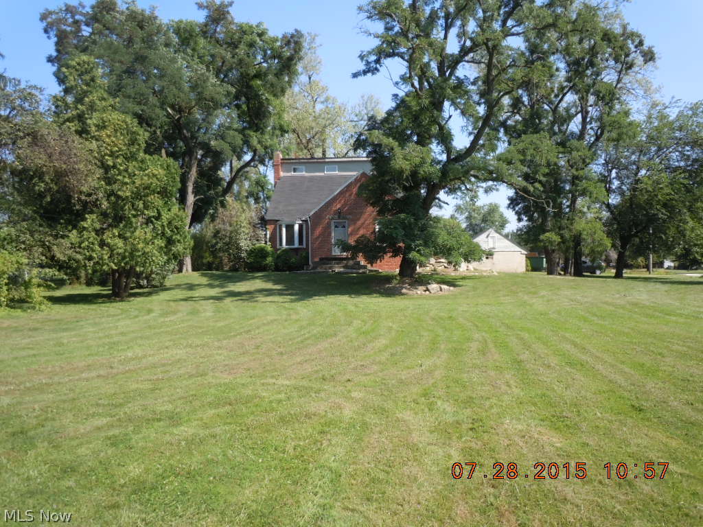 10080 Bell Road Newbury, OH 44065 - Photo 2 of 21 Gallery Image 2