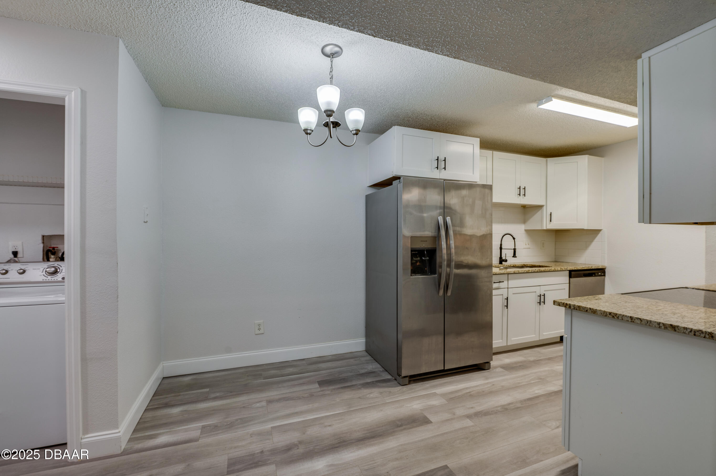 1600 Big Tree Road, Unit I3 Daytona Beach, FL 32119 - Photo 11 of 27 Kitchen