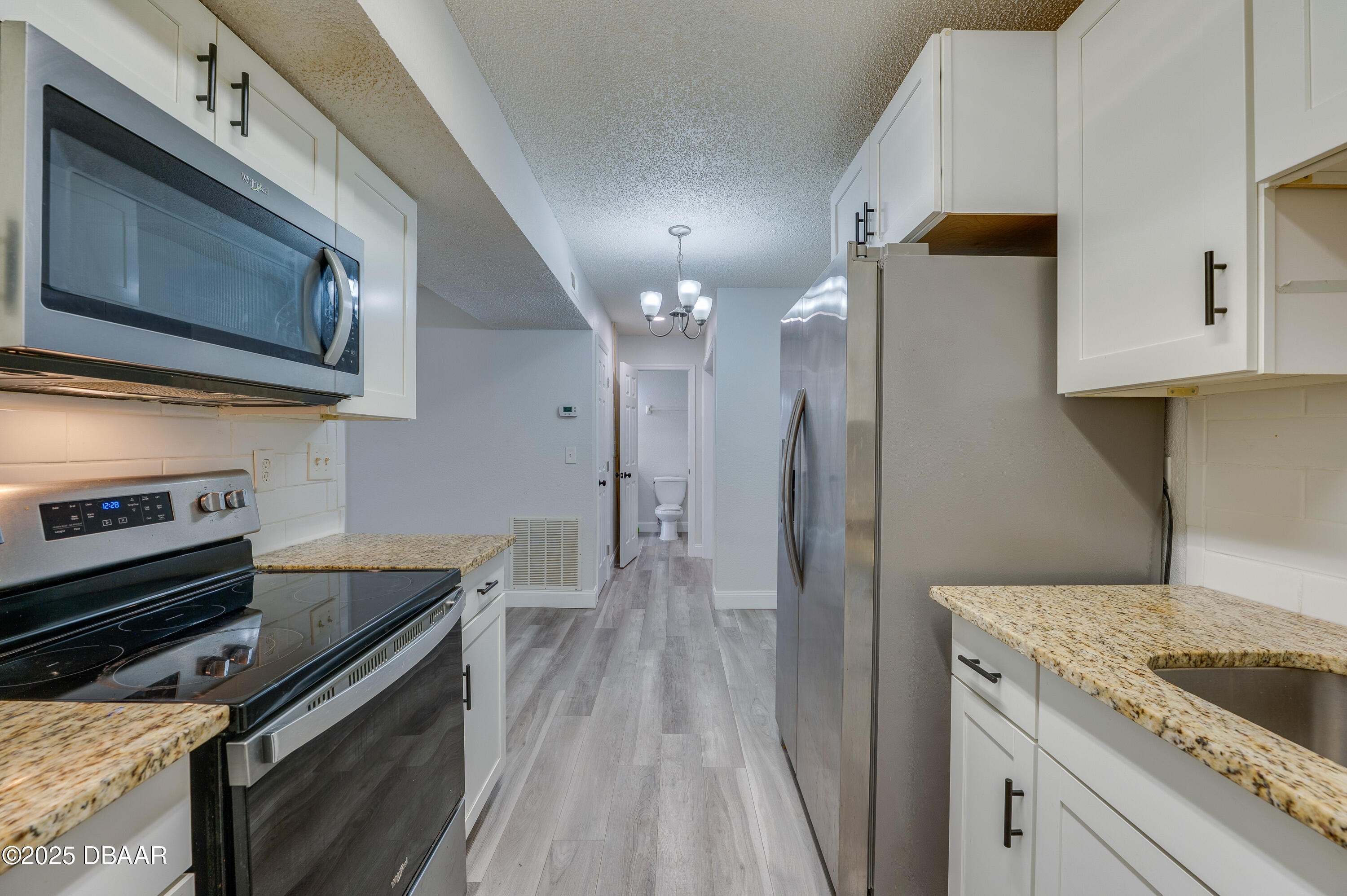 1600 Big Tree Road, Unit I3 Daytona Beach, FL 32119 - Photo 14 of 27 Kitchen