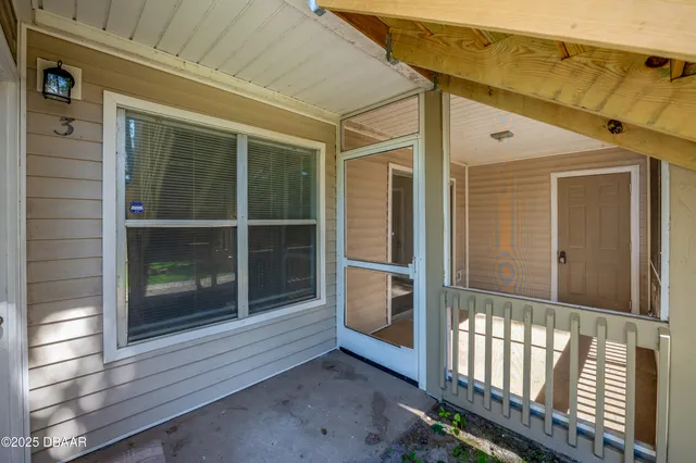 $1,425 | 1600 Big Tree Road, Unit I3, Daytona Beach, FL 32119