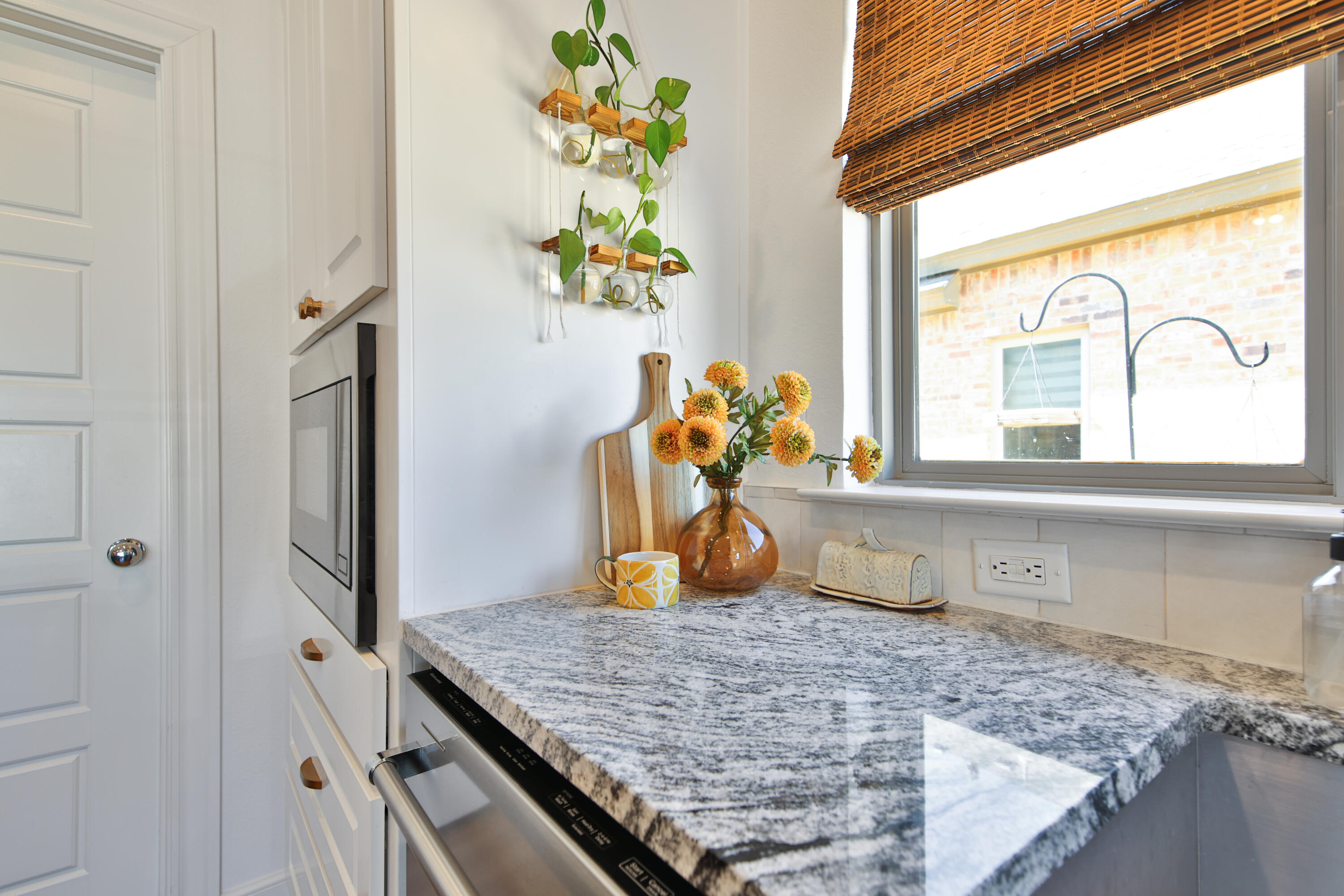 3711 117th Street Lubbock, TX 79423 - Photo 19 of 65 Kitchen