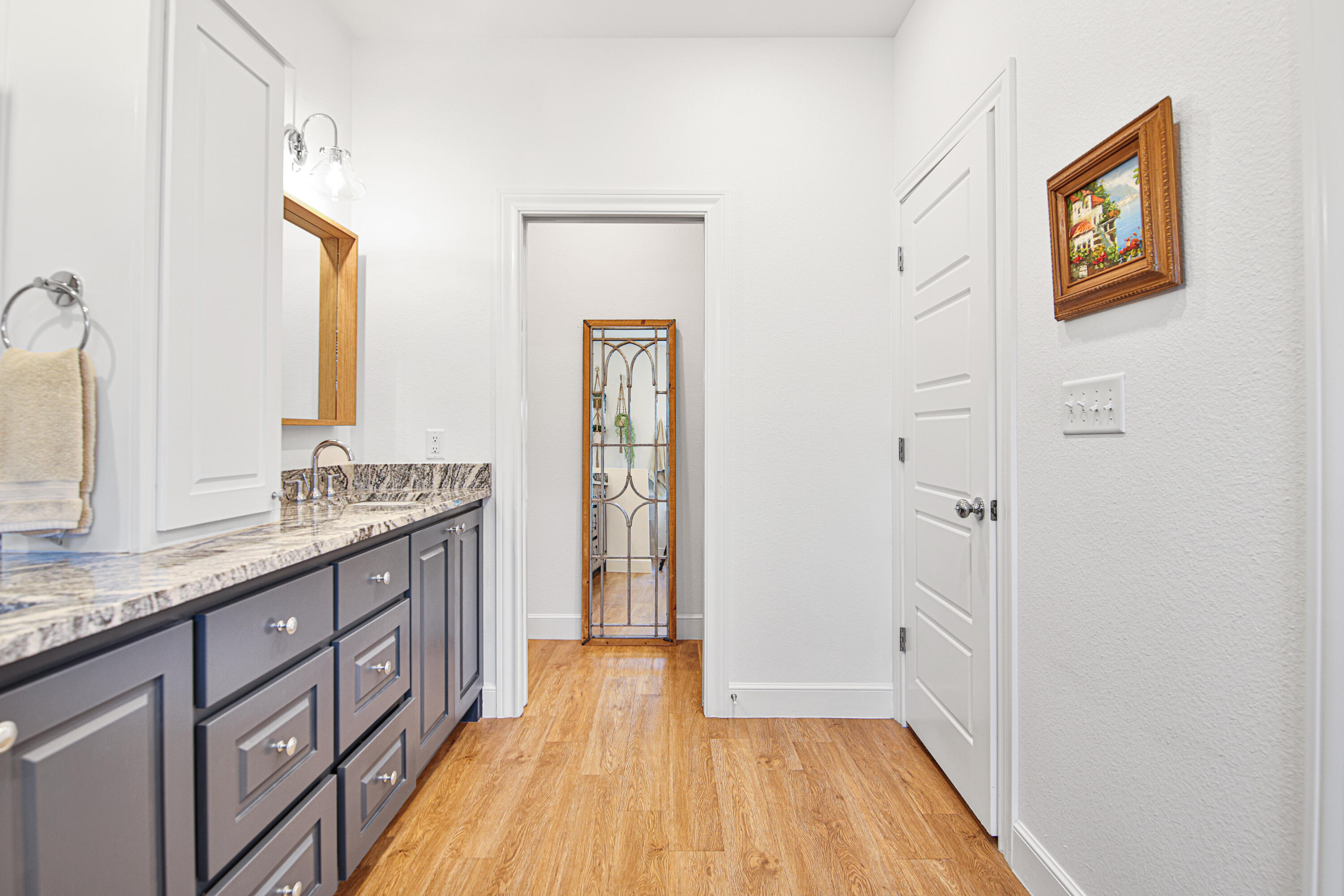 3711 117th Street Lubbock, TX 79423 - Photo 35 of 65 Primary Bathroom